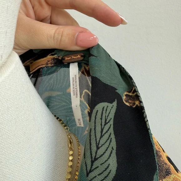 Free People Top - Picture 4 of 4